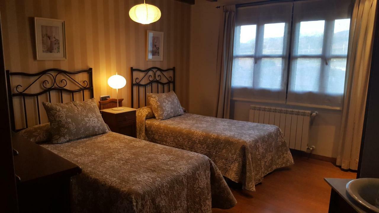 Camin De Los Collaos Guest House Cangas de Onis Exterior photo