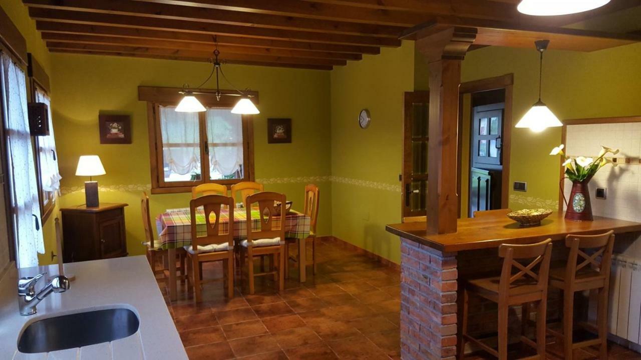 Camin De Los Collaos Guest House Cangas de Onis Exterior photo
